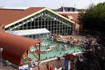 Rekreačný bazén s detským vodným svetom vo Veľkom Mederi